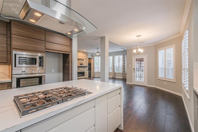Building Photo - 5506 Langhorne Ct