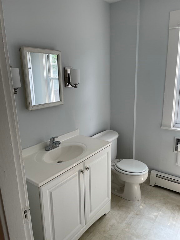 Building Photo - 84 Woodlawn St