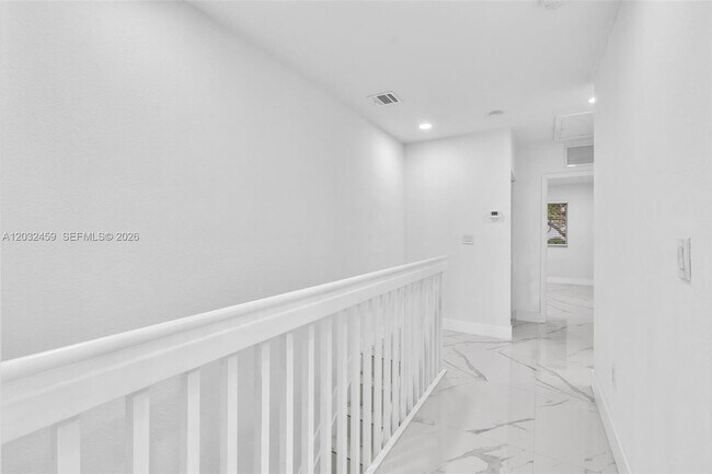 Building Photo - 17337 NW 7th Ave
