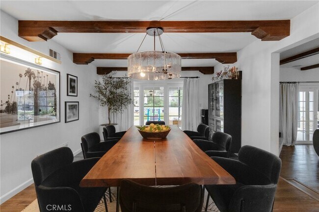 Building Photo - 23936 Nomar St