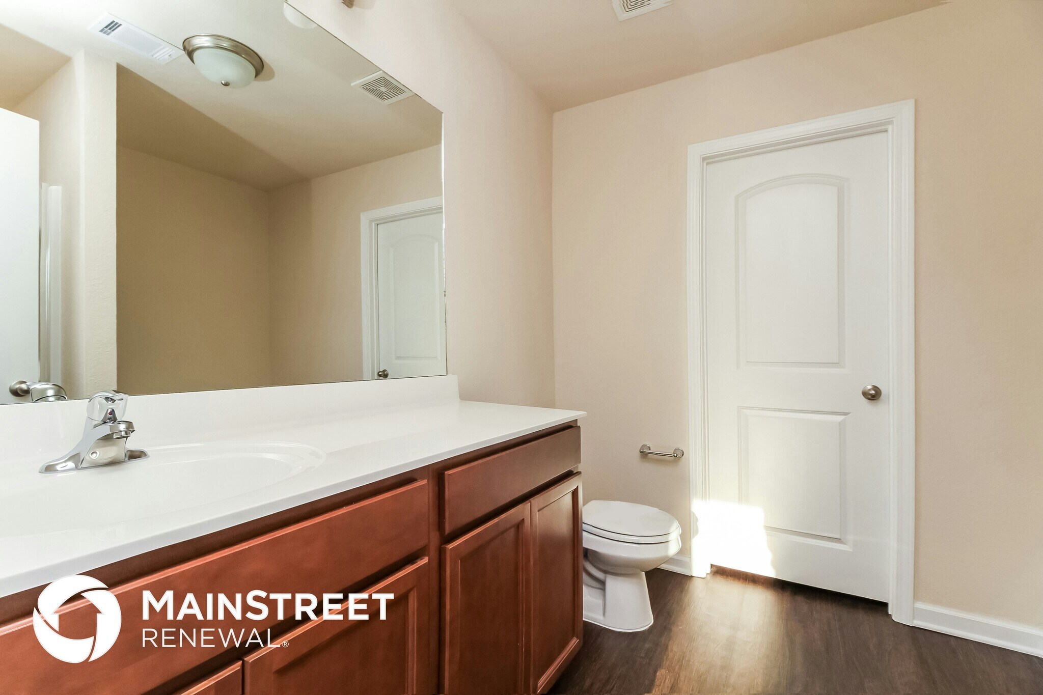 Building Photo - 2613 Stinger Dr