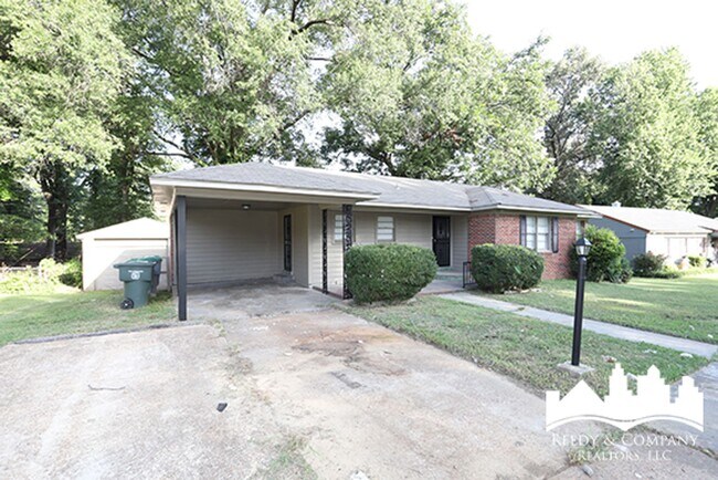 Building Photo - 4057 Faronia Dr