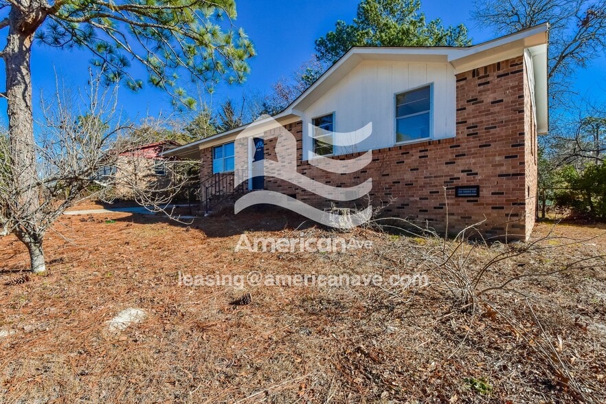 Building Photo - 2124 Sandy Run Dr