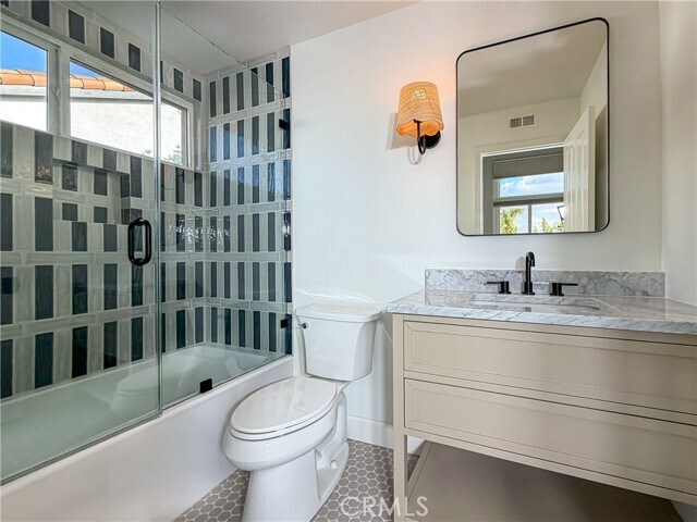 Building Photo - 24868 Paseo Primario