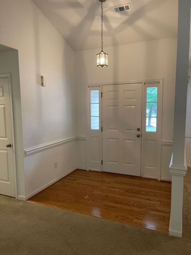 Building Photo - Whitsett / Walnut Crossing