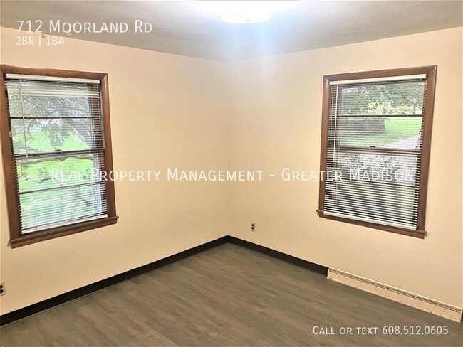 Building Photo - 712 Moorland Rd