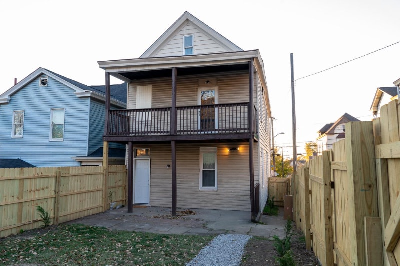 Building Photo - 26 Allen St