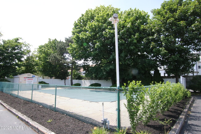 Building Photo - 720 Ocean Ave
