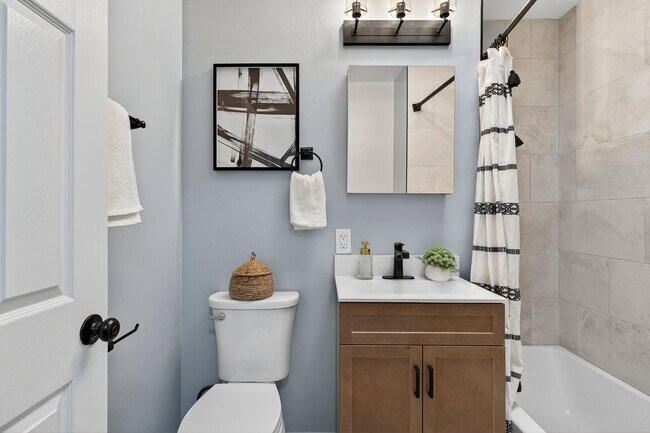 Building Photo - Renovated 3-Bedroom Single Family Home in Pinole Available Now!!!