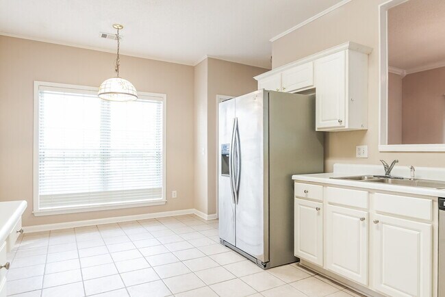 Building Photo - 4108 Glenaire Way NW