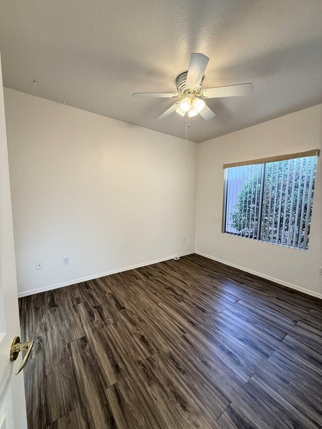 Building Photo - 2152 Indigo Creek Ave