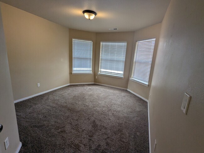 Building Photo - 20577 Boyd Ct