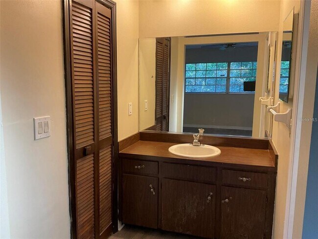 Building Photo - 7031 Hennepin Blvd