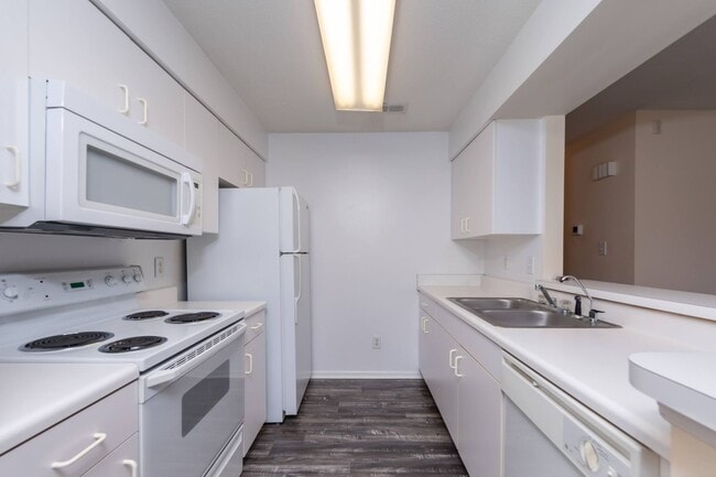 Building Photo - One level living!