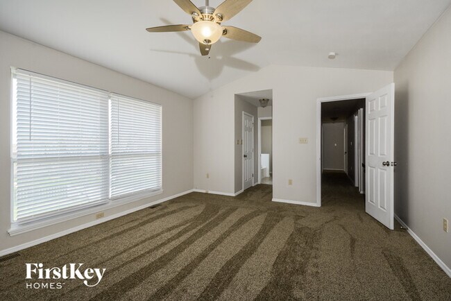 Building Photo - 16882 Paradise Peak Cir