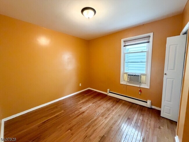 Building Photo - 1418 Boa Pl
