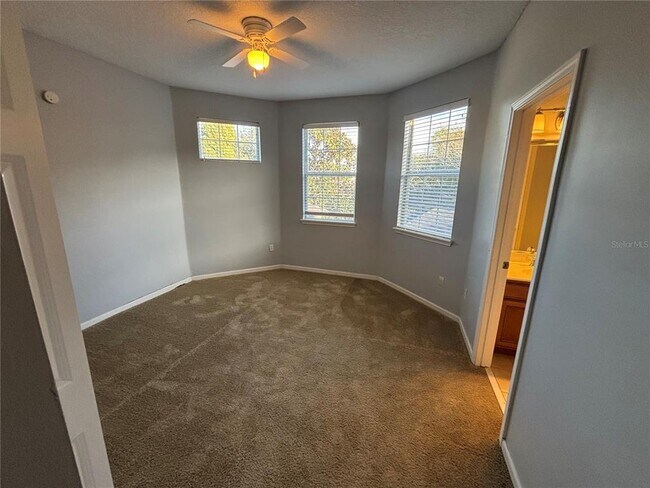 Building Photo - 1384 Eagle Crossing Dr