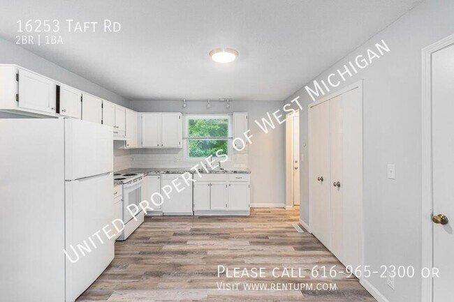 Building Photo - 16253 Taft Rd