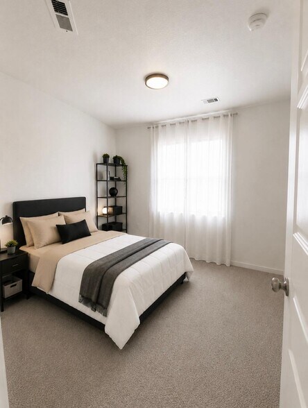 Building Photo - 5056 Folkstone Dr