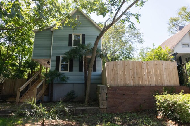 Primary Photo - 308 Hudson St