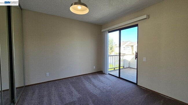Building Photo - 39623 Embarcadero Terrace