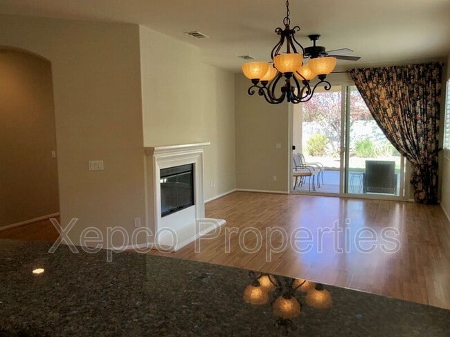 Building Photo - 1170 Wisteria Way
