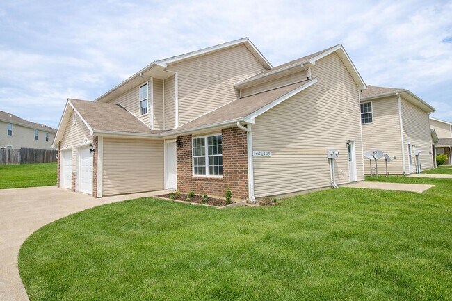 Building Photo - 1419 Bodie Dr