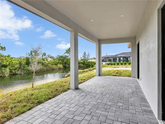 Building Photo - 1624 NW 9th Ave