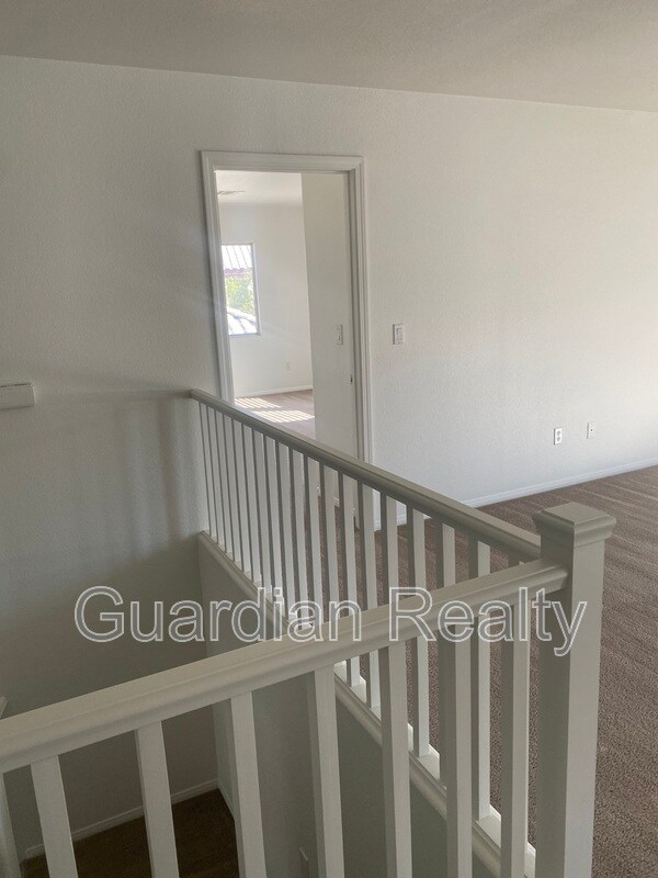 Building Photo - 780 Wigan Pier Dr