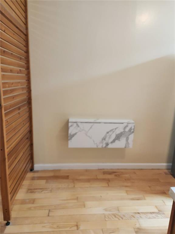 Building Photo - 2181 Strauss St