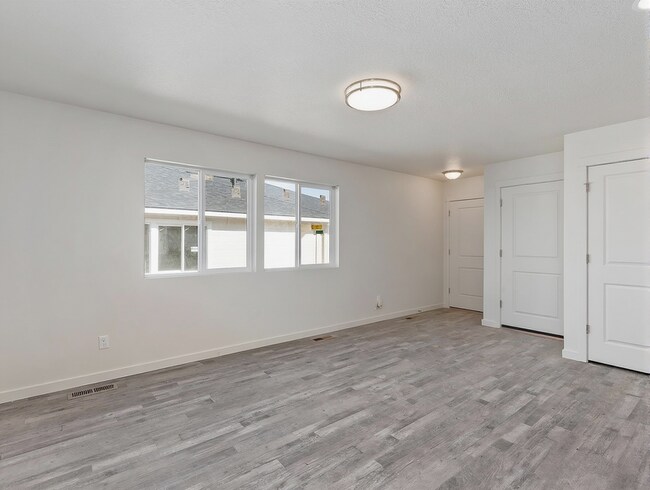 Building Photo - 83 S Drifter Loop