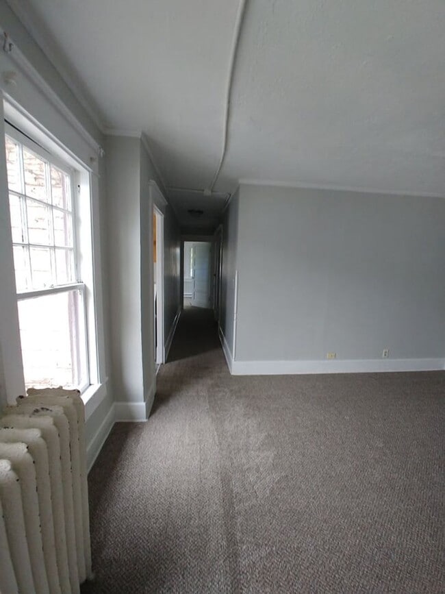 Building Photo - 1018-1024 Brown Street