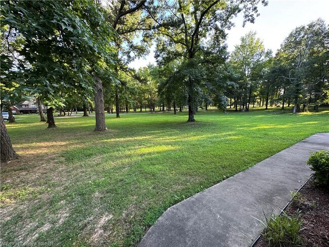 Building Photo - 3414 Pecan Grove Pl