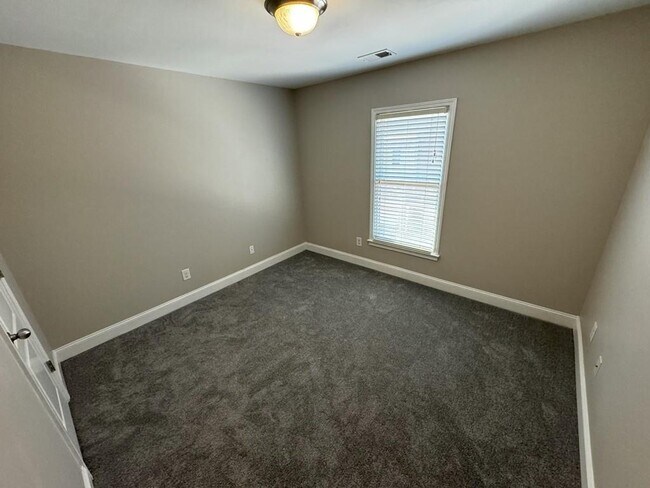 Building Photo - 3329 Twinrose Pl