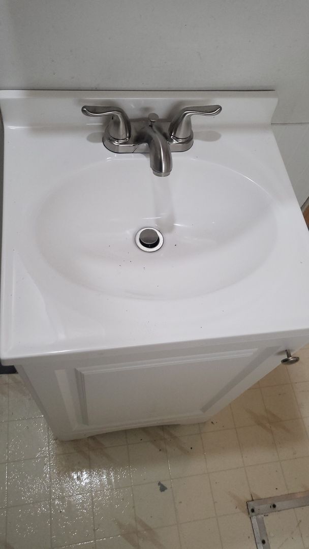 Building Photo - Move-In Ready 2BR/2BA with Garage – Great Location