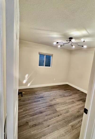 Downstairs bedroom - 1703 Quiver Ct