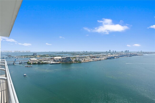 Building Photo - 335 S Biscayne Blvd