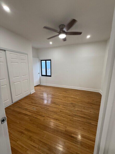 Building Photo - 3669 NW 18th St