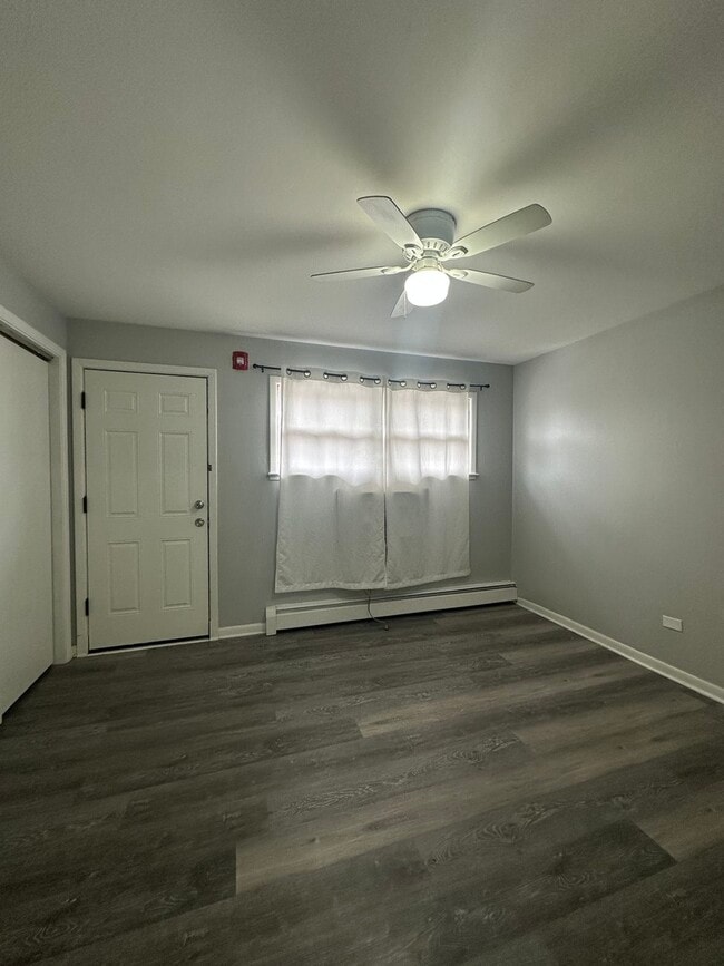 Building Photo - 17 N King Arthur Ct