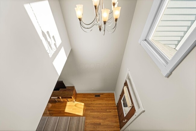 Building Photo - 975 N 6th St