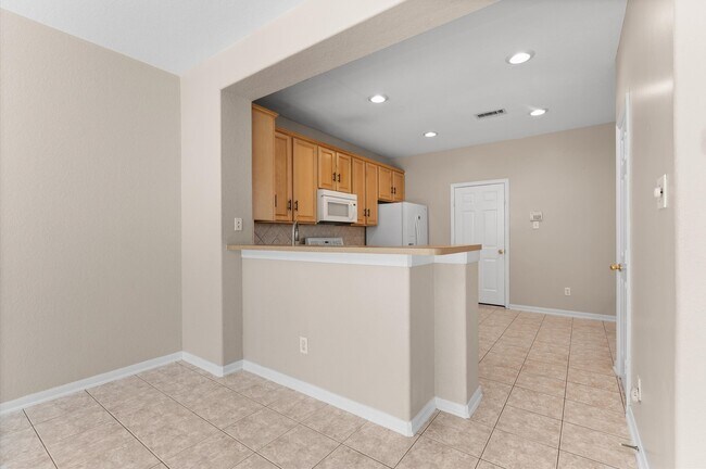 Building Photo - 97 E Greenhill Terrace Pl
