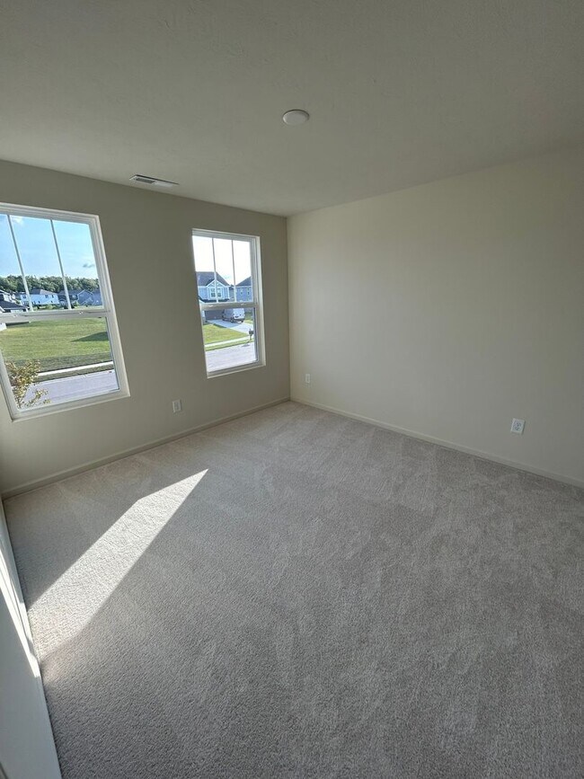 Building Photo - Newly Constructed 5 Bedroom Single Family Home in Brownsburg