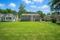 Building Photo - 22 Beaver Brook Ln