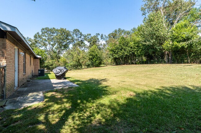 Building Photo - 3519 Goldfinch Drive - Near Fort Gordon