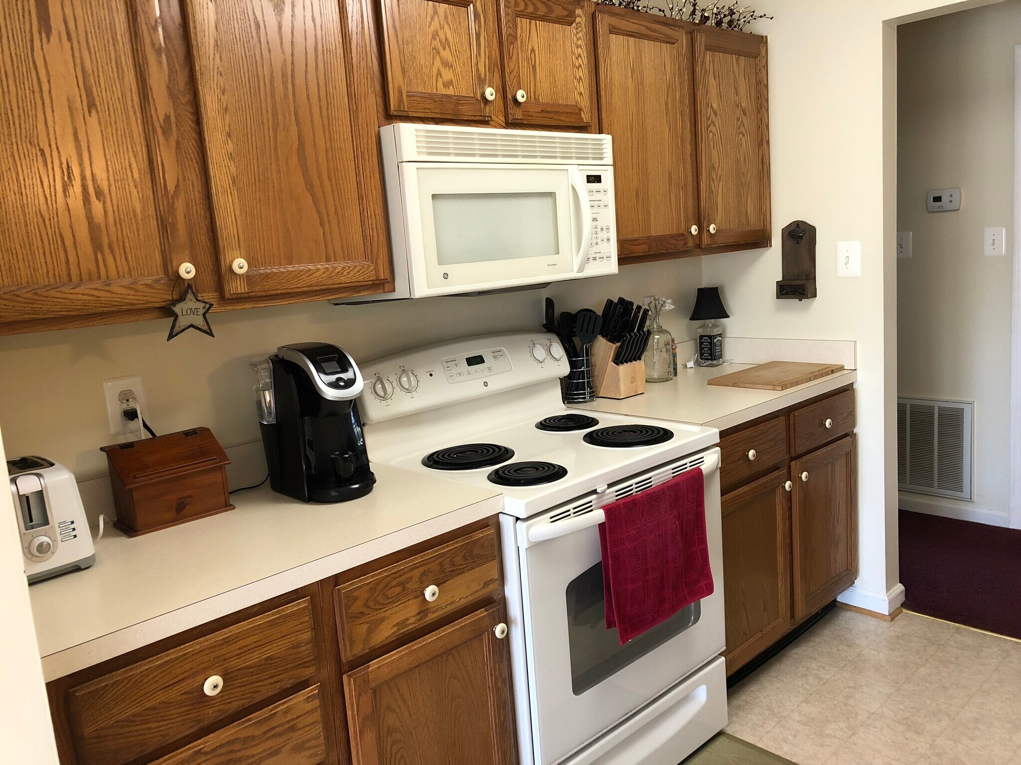 Building Photo - 6391 Rutherford Ct