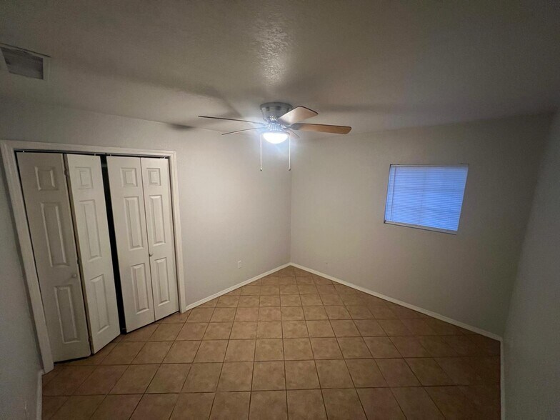 Building Photo - 14740 Anita Way