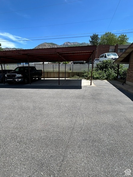 Building Photo - 3556 S Van Buren Ave