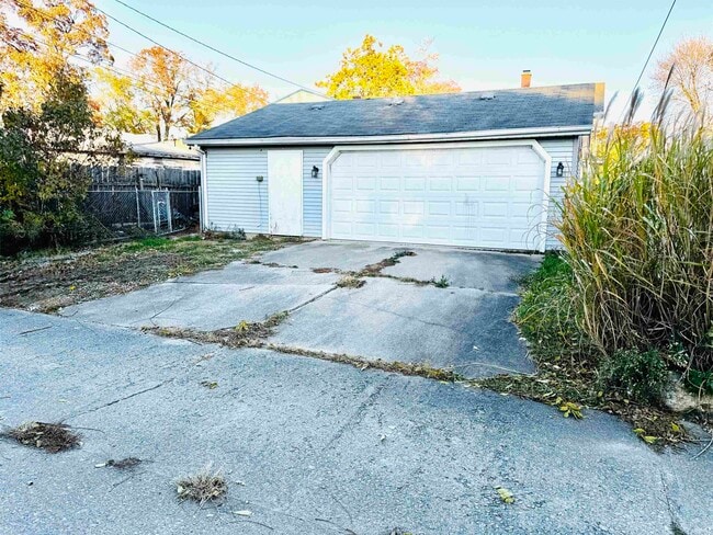 Building Photo - 4018 Webster St