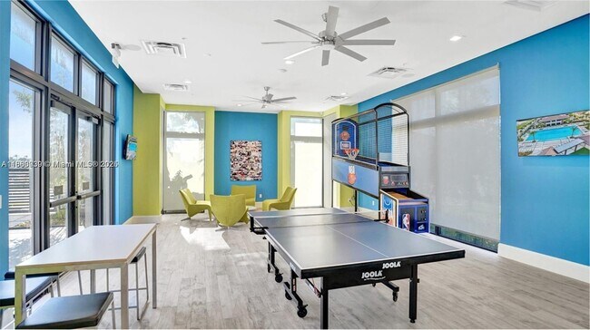 Building Photo - 4654 NW 83rd Pkwy