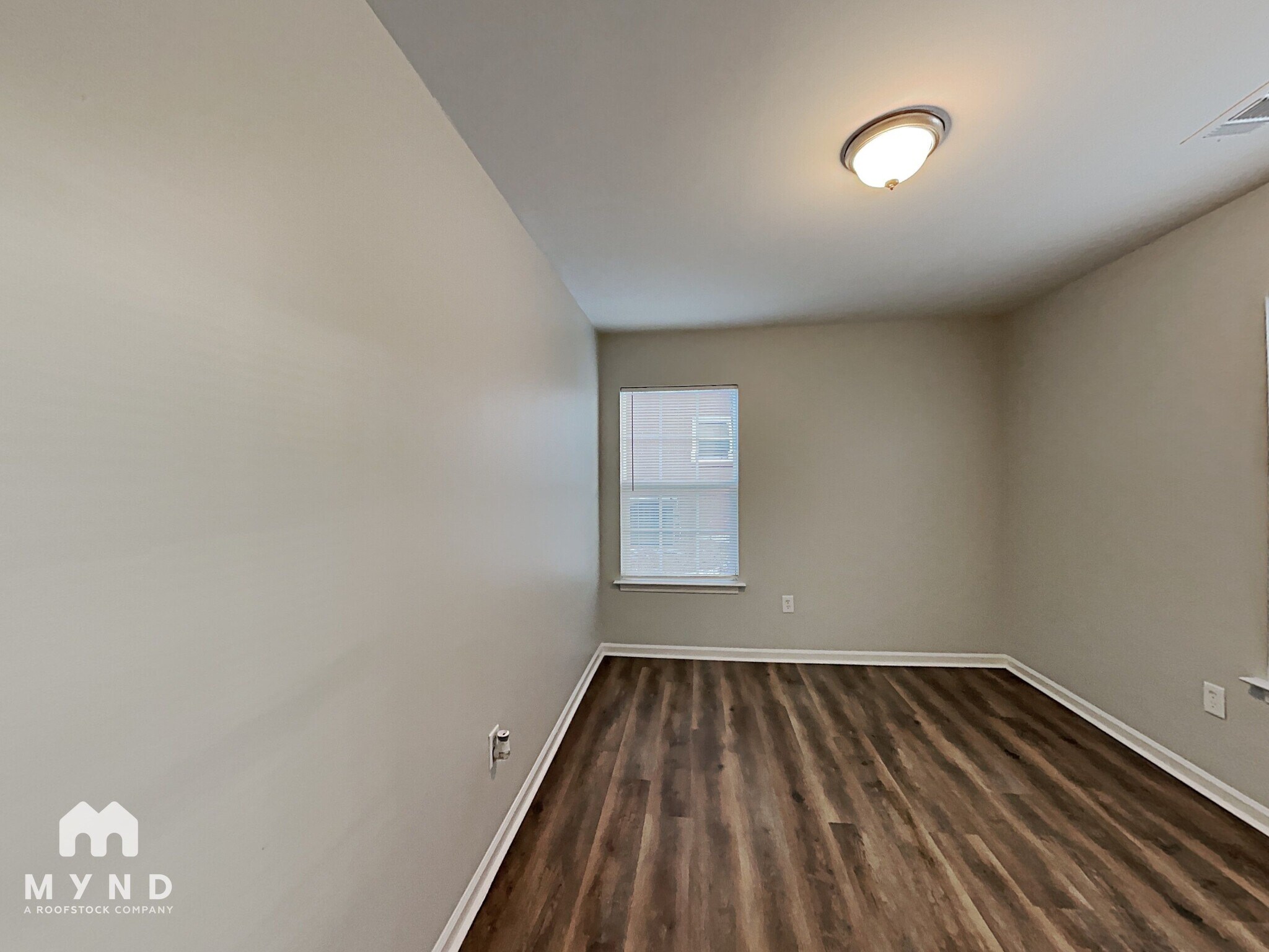 Building Photo - 6409 Barrington Dr
